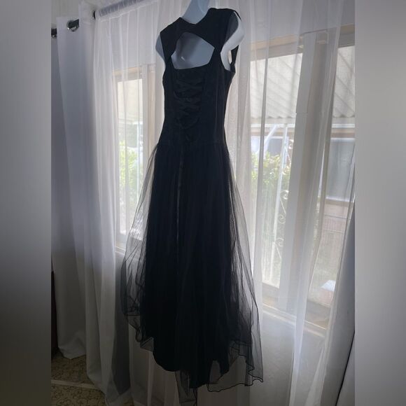 Lip Service Ball Gown - Picture 5 of 9